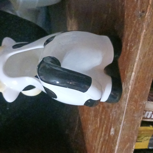 Vintage Cow Shaped Ceramic Creamer - Picture 4 of 6